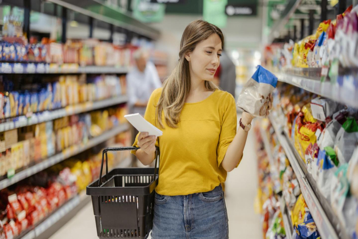 Hướng dẫn mua sắm thực phẩm lành mạnh: Từ lập danh sách đến đọc nhãn dinh dưỡng