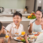Vì sao cảm giác ngon miệng lại quan trọng? Ăn uống vui vẻ cũng là một phần của sức khỏe